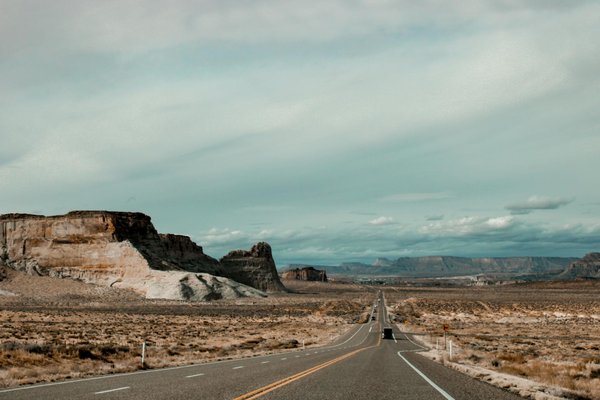 Quels défis les constructeurs automobiles rencontrent-ils avec les véhicules à hydrogène ?