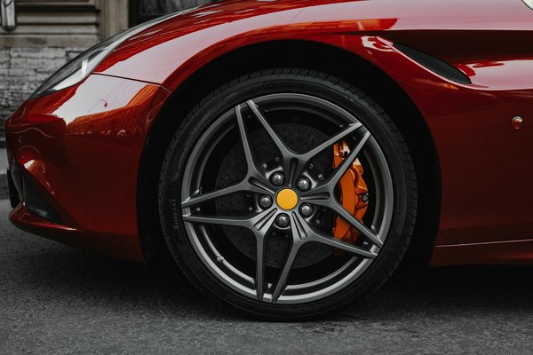 Analyse et Évaluation des Services Après-Vente des Voitures de Luxe : Quelle Marque Offre le Meilleur Service ?